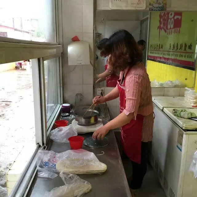 �����ˆT�����l(f��)��F(xi��n)��(ch��ng)���a(ch��n)�Z��F(xi��n)�����Ʒ�L